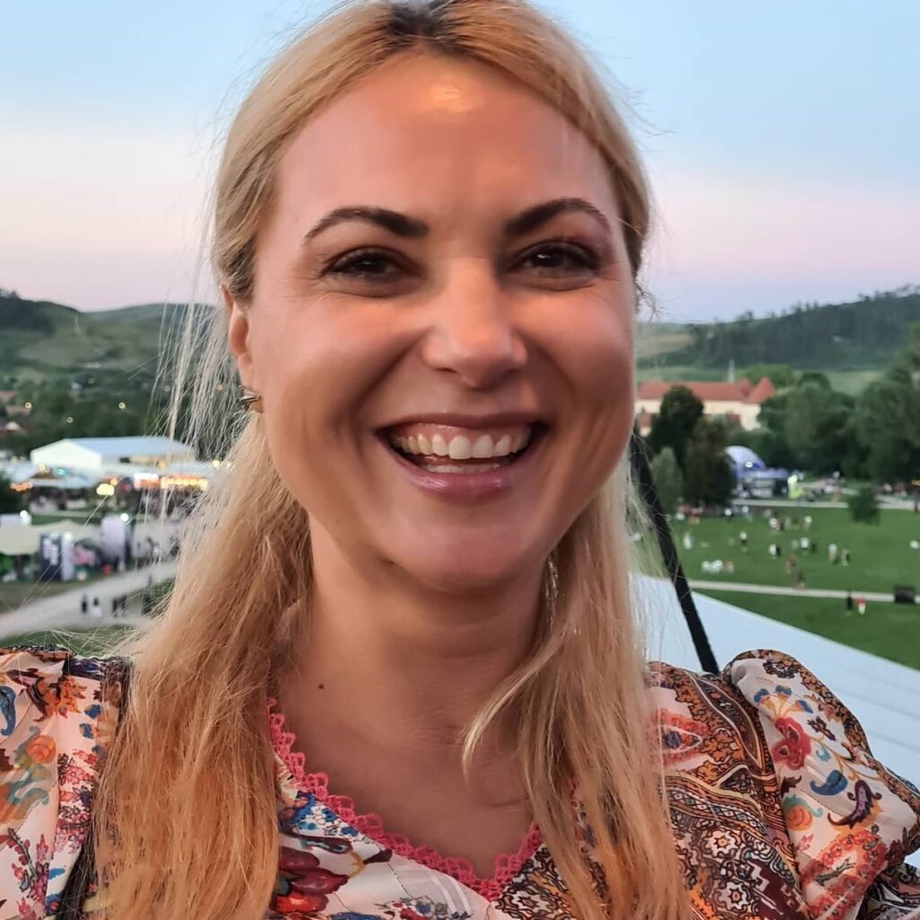 Doina Marinescu - director general Medlife Lotus Ploiești
