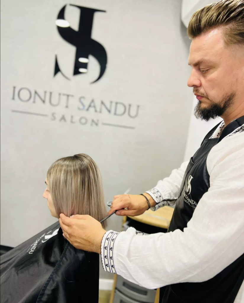 Ionuț Sandu Salon