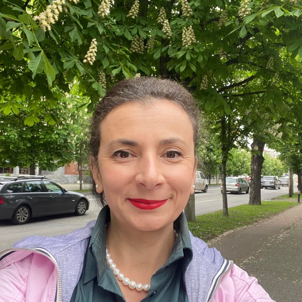 Oana Despa - jurnalist Europa Liberă România